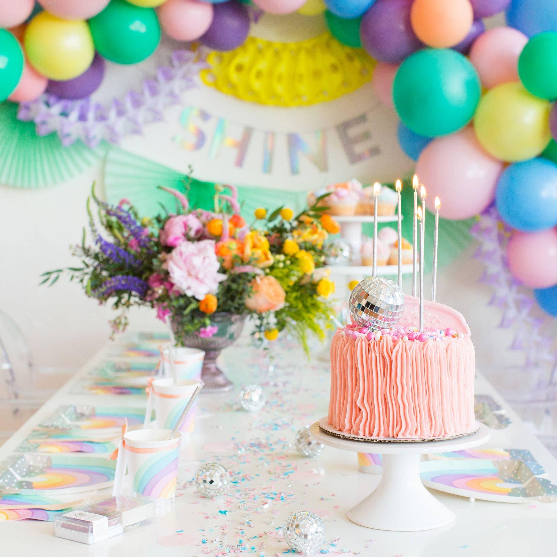 Over the Rainbow Large Plates - 8 Pk.