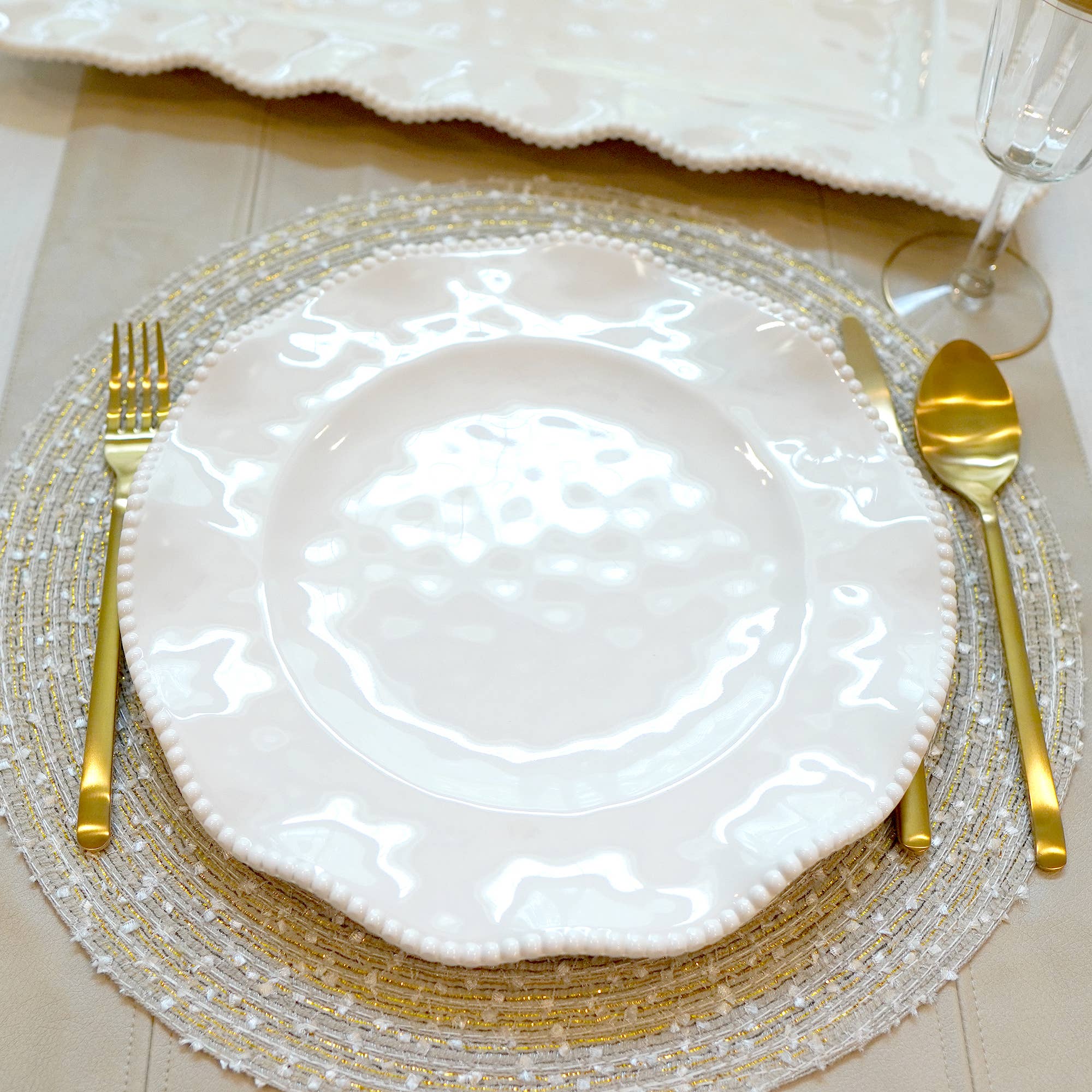Perlette Cream Melamine Dinner Plate